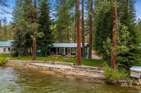 28 River Front Rd, Lowman, ID 83637 